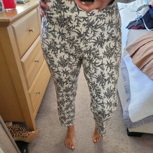 Ann Taylor Black And White Pants